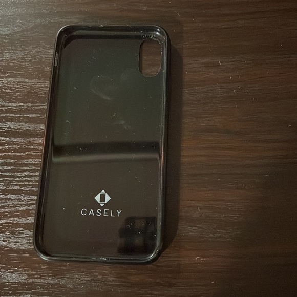 Casely iPhone case - Picture 2 of 2